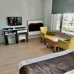 Simsek 3* פיניקה