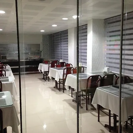 Simsek Hotel