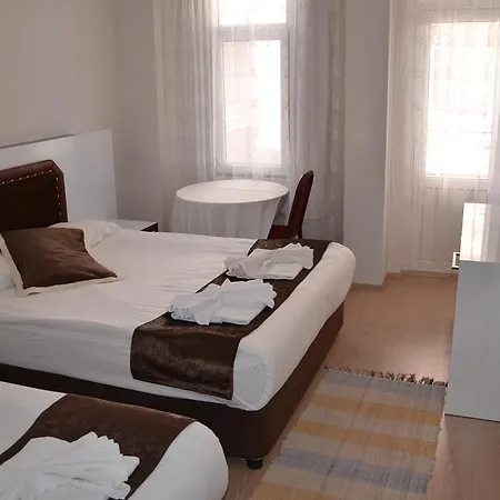 Simsek Hotel Finike
