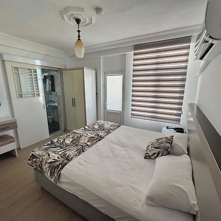 Simsek Hotel Finike