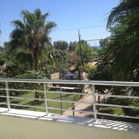 Hotel Simsek 3*