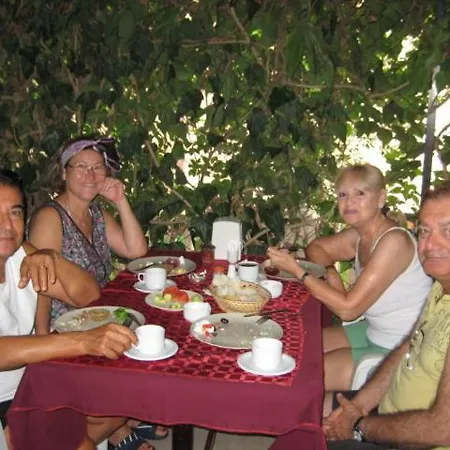 Simsek Hotel